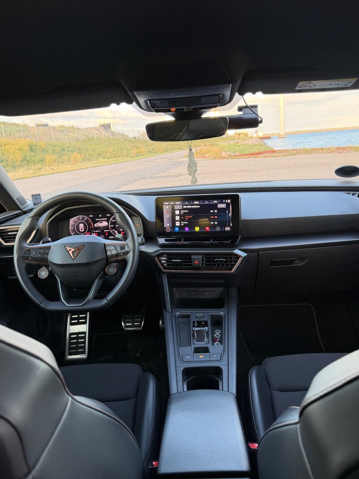 Cupra Leon 2,0 TSi Sportstourer DSG 4Drive 5d