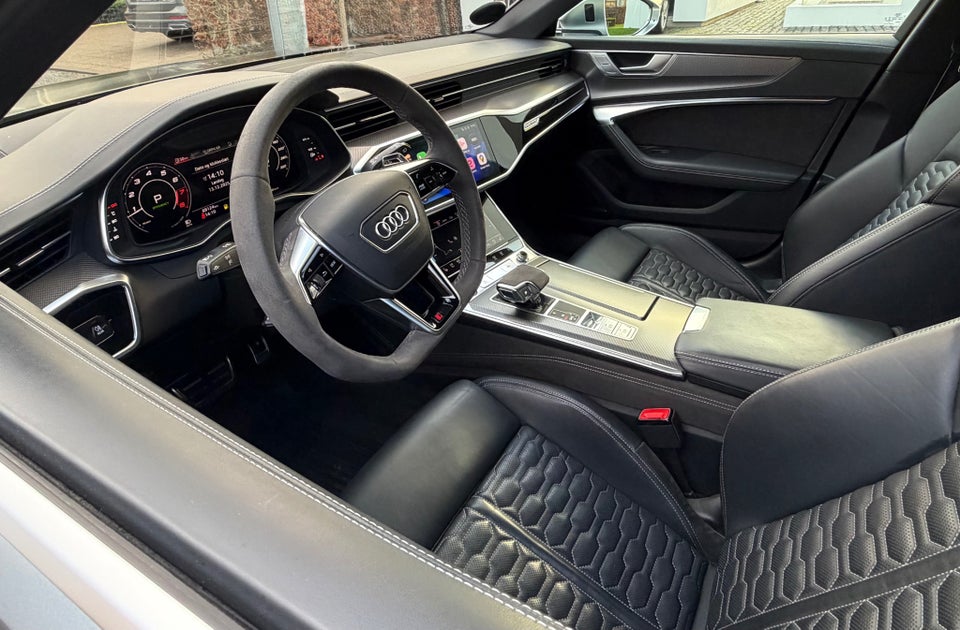 Audi RS6 4,0 TFSi Avant quattro Tiptr. 5d