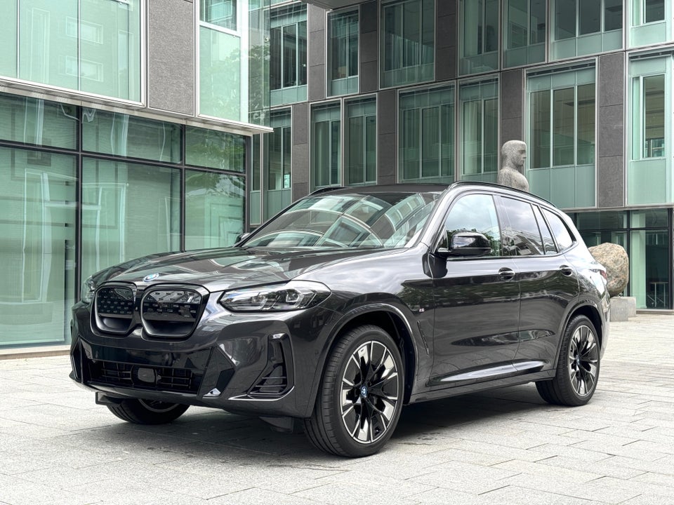 BMW iX3 Charged Plus M-Sport 5d