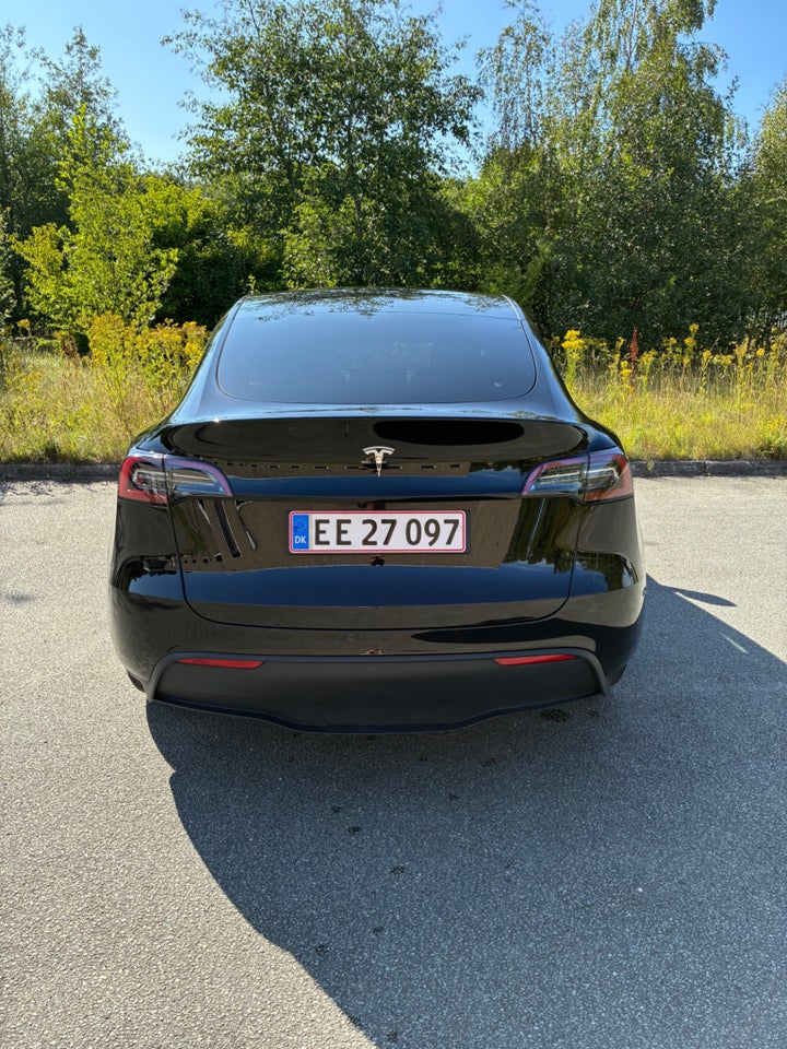 Tesla Model Y RWD 5d