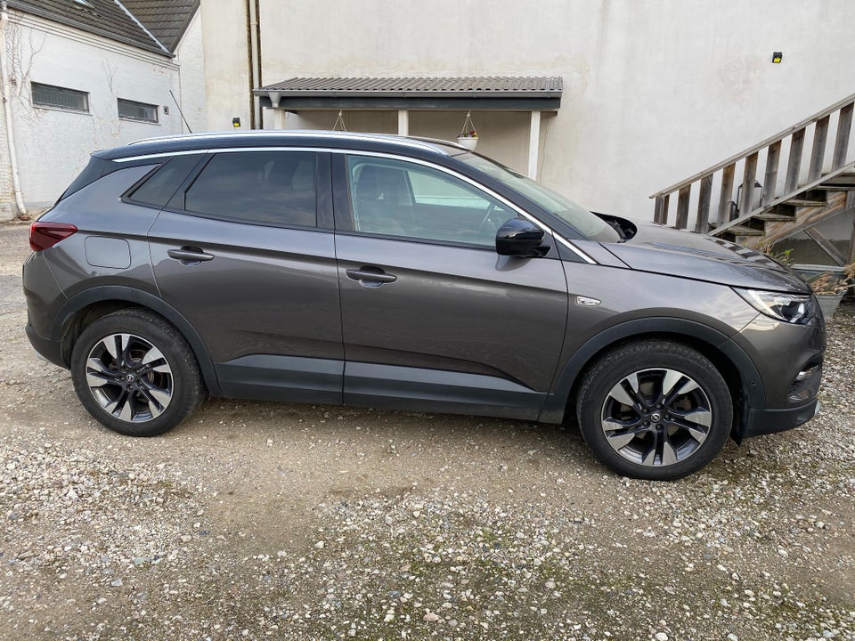 Opel Grandland X 1,5 CDTi 130 Exclusive aut. 5d