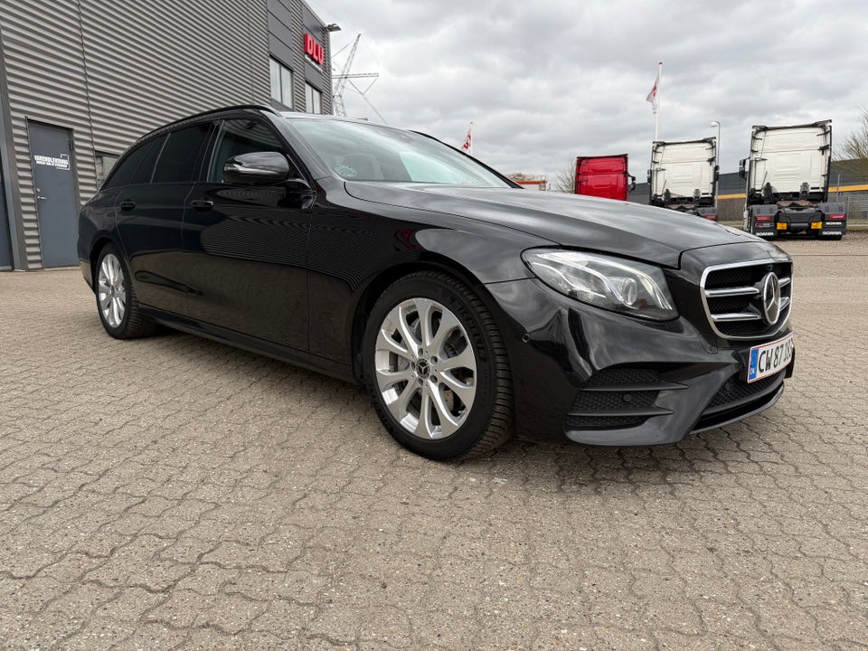 Mercedes E350 d 3,0 AMG Line stc. aut. 5d