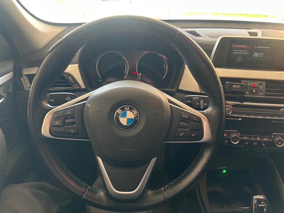 BMW X1 2,0 sDrive20i Advantage aut. 5d