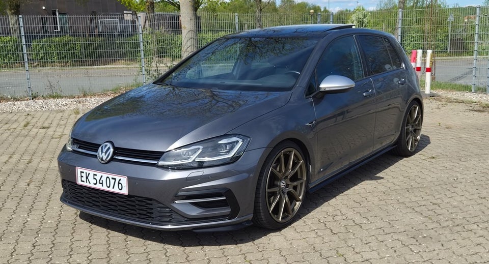 VW Golf VII 1,4 TSi 150 R-line DSG 5d