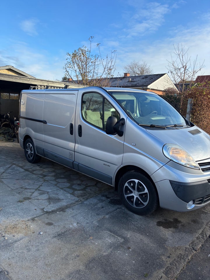 Nissan Primastar 2,0 dCi 114 Comfort L2H1 4d