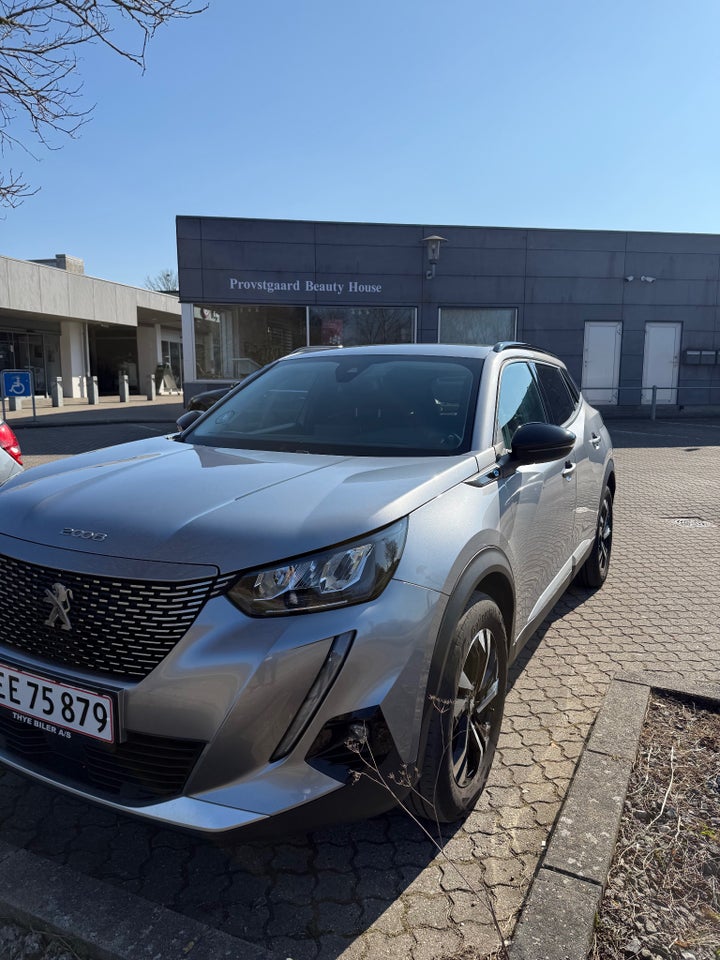 Peugeot e-2008 50 Allure Pack 5d