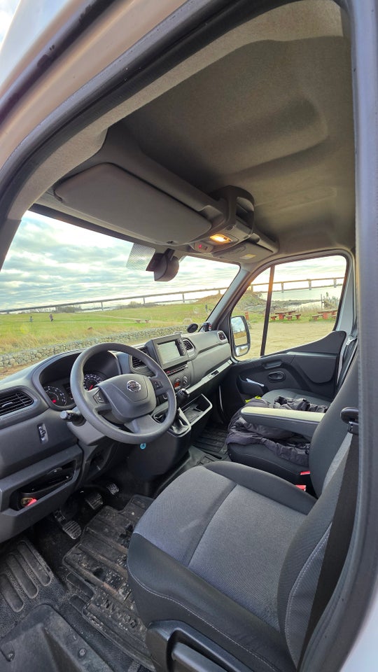 Nissan Interstar 2,3 dCi 150 L3H2 Tekna Van