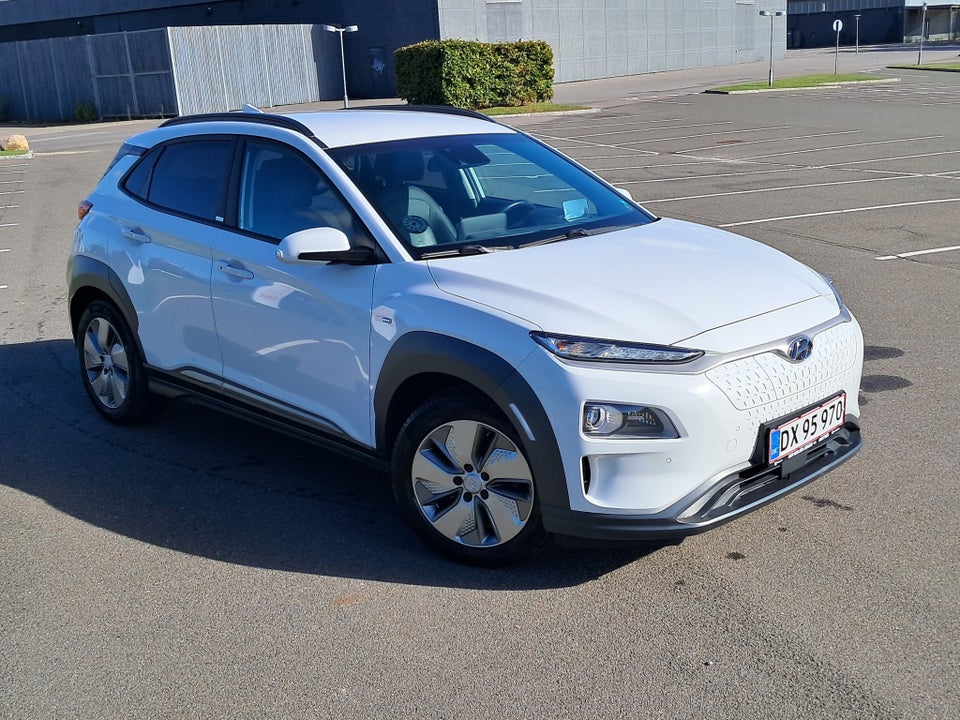 Hyundai Kona 64 EV Premium 5d