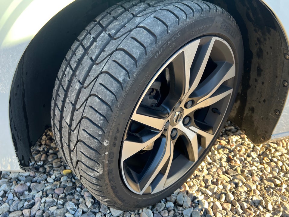 Volvo V60 2,0 T4 190 R-Design aut. 5d