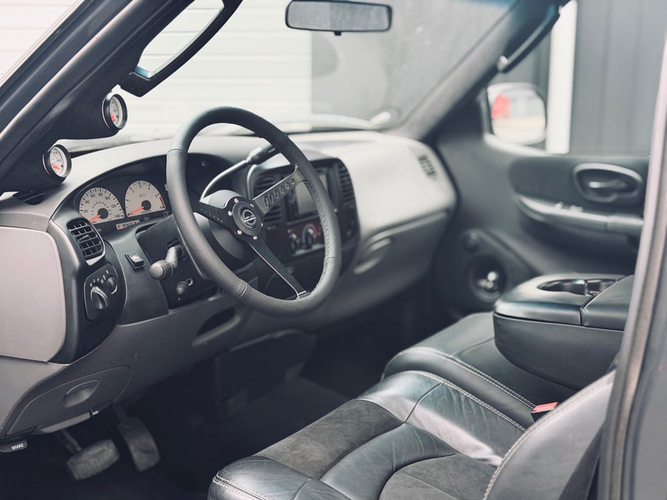 Ford F-150 5,4 SVT Lightning aut. 2d