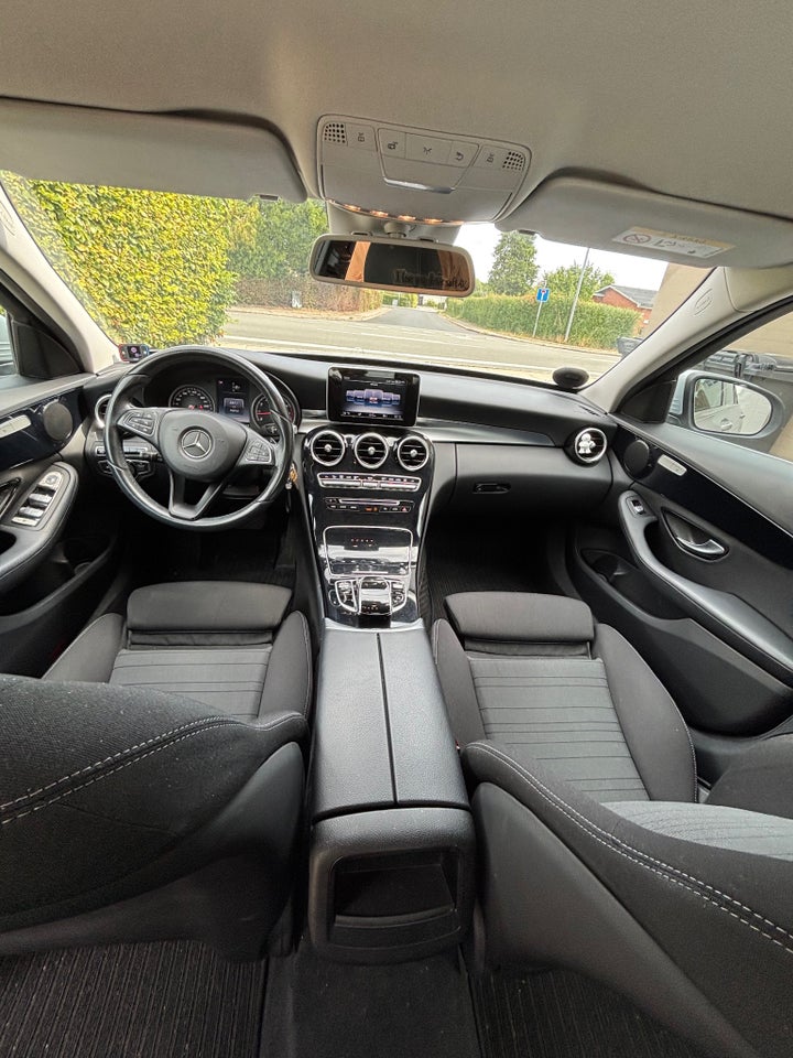 Mercedes C200 2,0 Exclusive aut. 4d