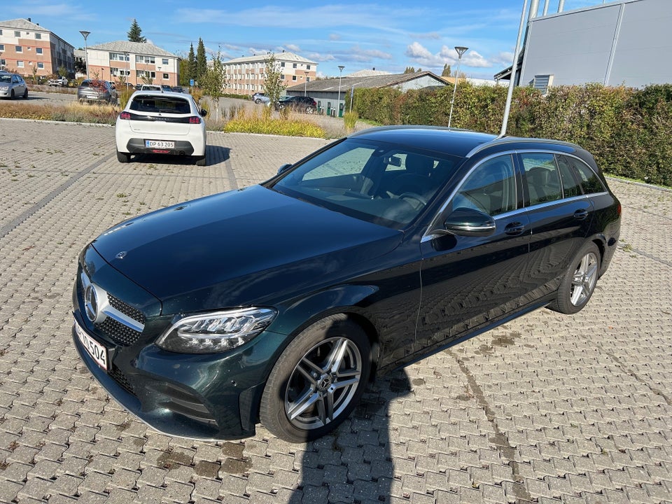 Mercedes C220 d 2,0 AMG Line stc. aut. 5d