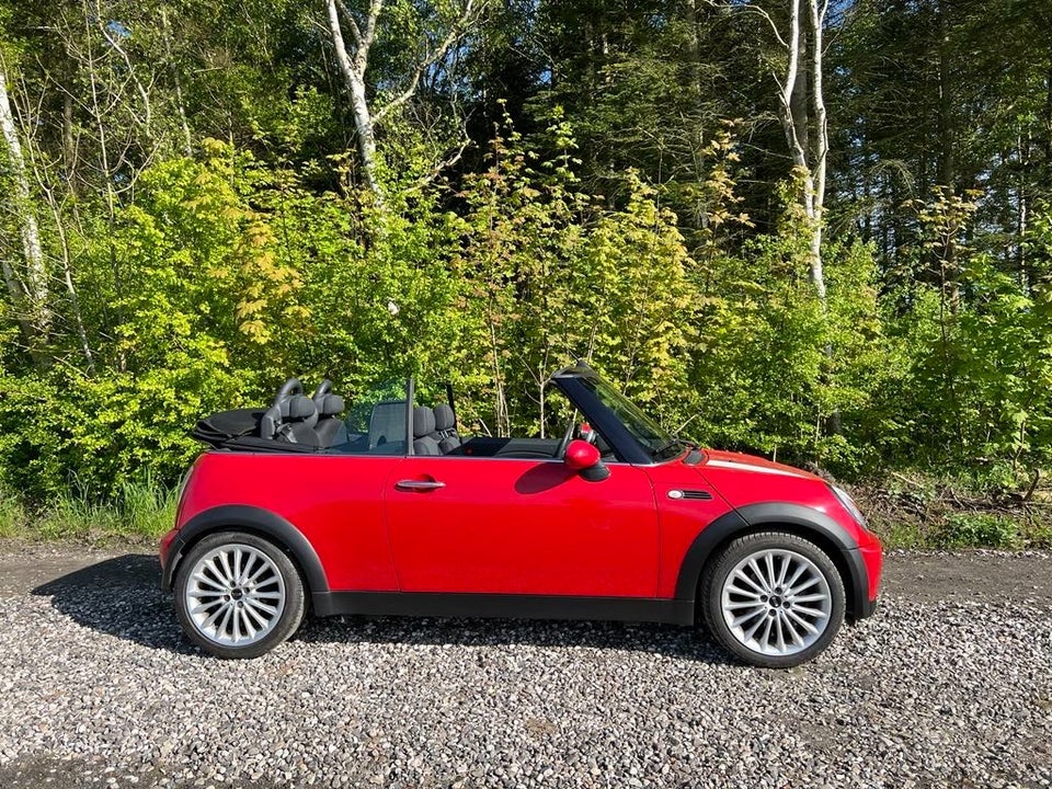 MINI Cooper 1,6 Cabriolet 2d