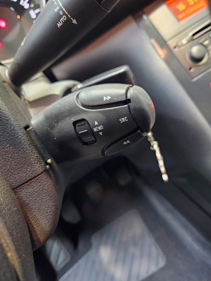 Peugeot 3008 1,6 HDi 110 Premium Cool 5d