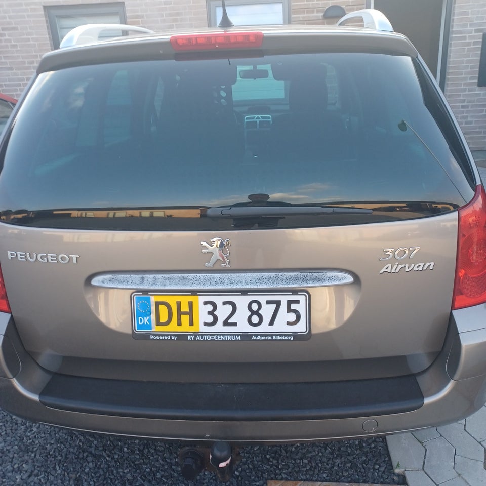 Peugeot 307 1,6 HDi 110 Airvan 5d