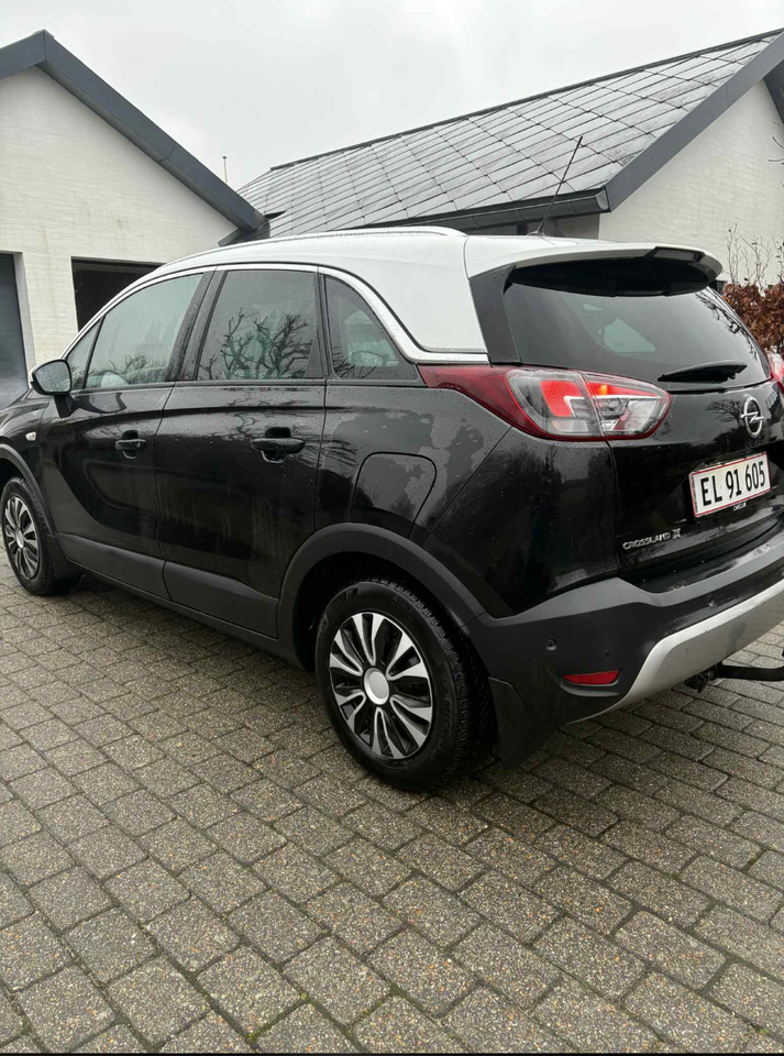 Opel Crossland X 1,2 T 110 Exclusive aut. 5d