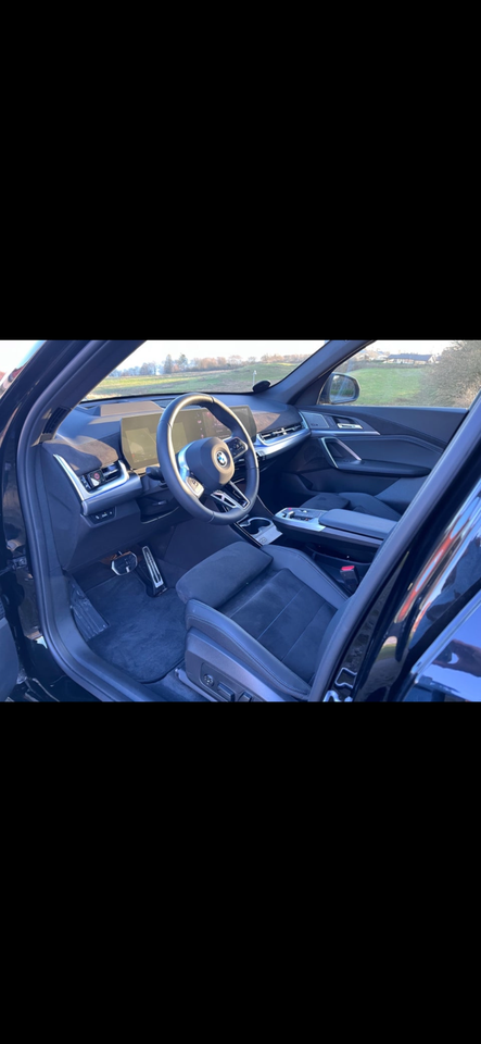 BMW iX1 eDrive20 Fully Charged M-Sport 5d