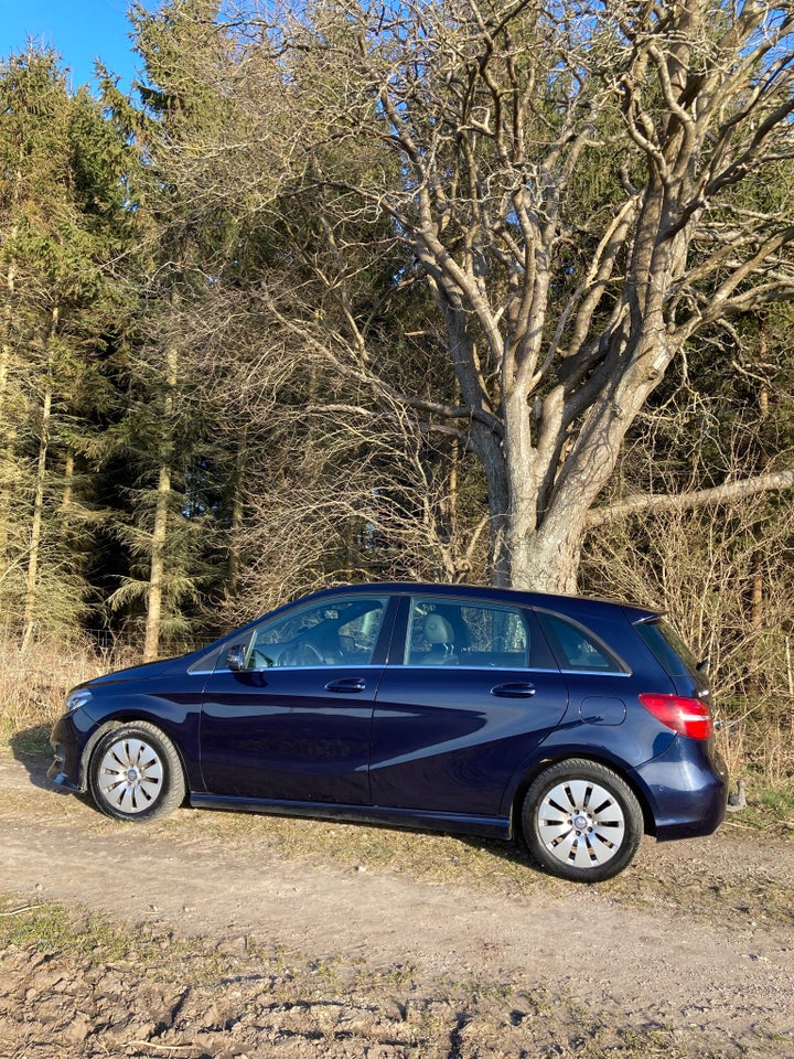Mercedes B200 d 2,2 Business aut. 5d