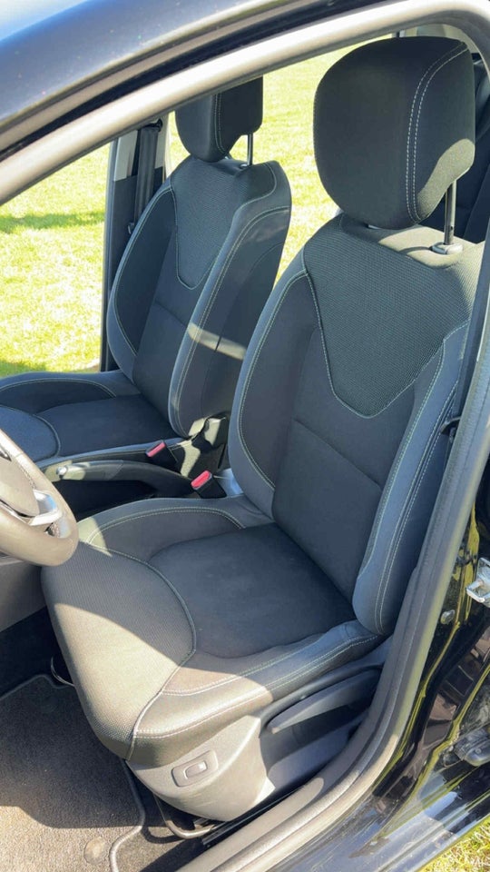 Renault Clio IV 0,9 TCe 90 Limited 5d