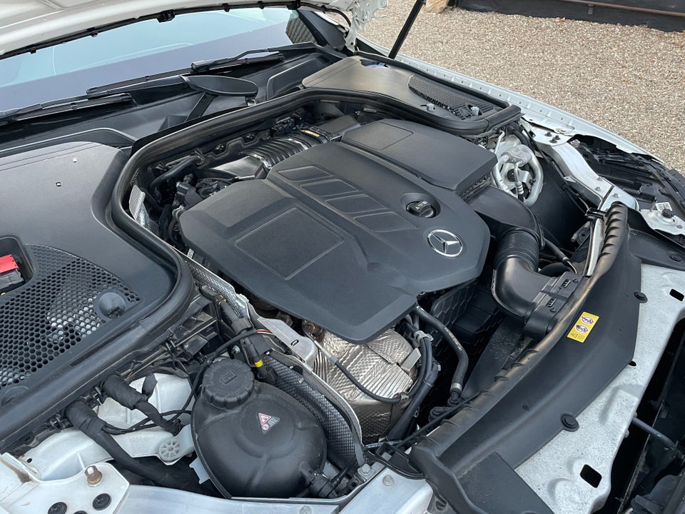 Mercedes E220 d 2,0 Avantgarde stc. aut. 5d