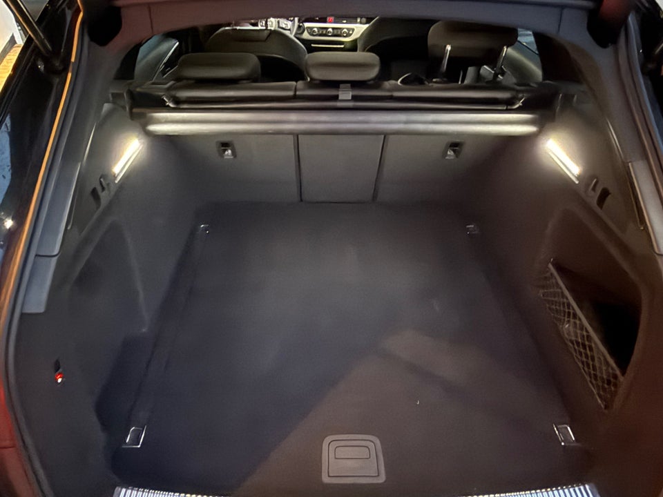 Audi A4 40 TFSi Prestige Tour Avant S-tr. 5d