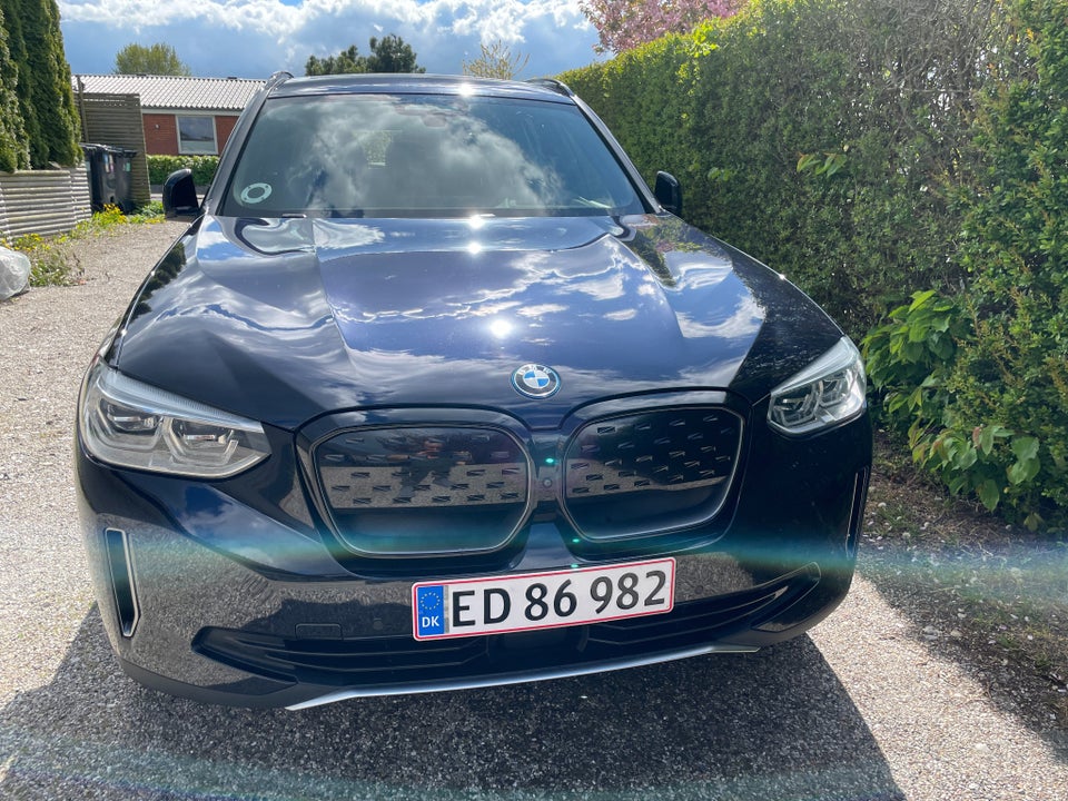 BMW iX3 Charged Impressive 5d