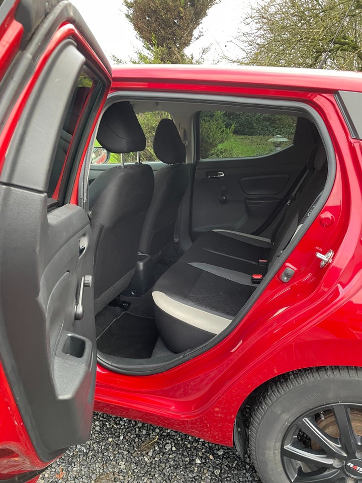 Nissan Micra 1,5 dCi 90 Acenta 5d