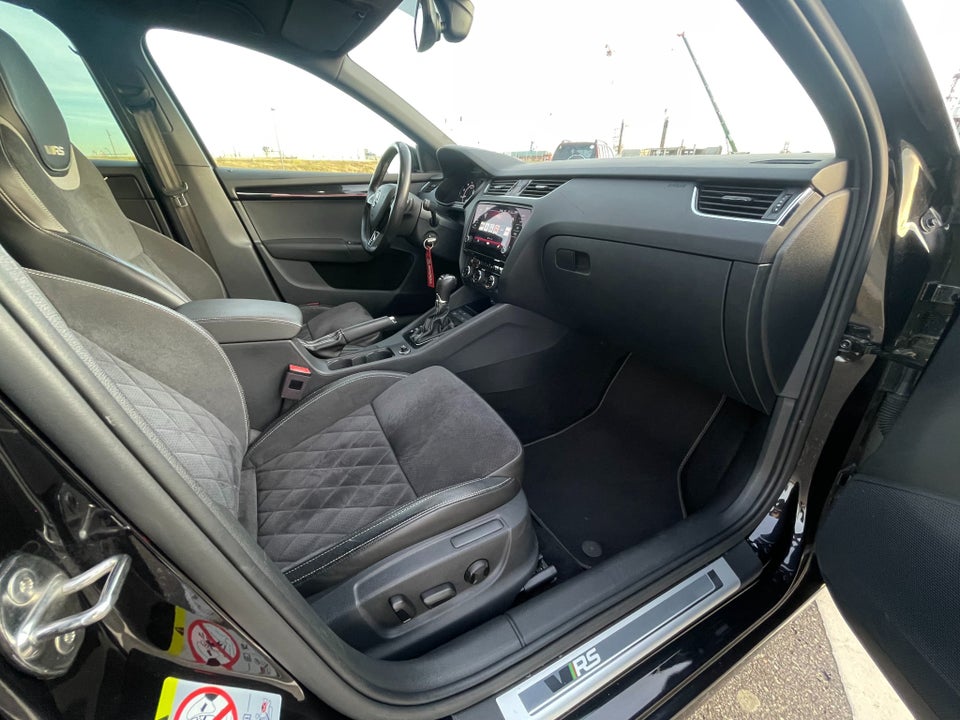 Skoda Octavia 2,0 TSi 245 RS DSG 5d