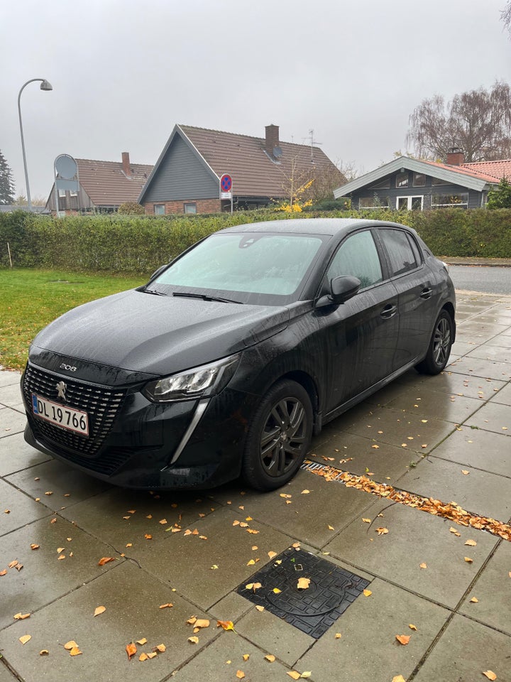 Peugeot 208 1,2 PureTech 75 Like 5d