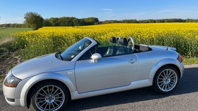 Audi TT 1,8 T 225 Roadster quattro 2d