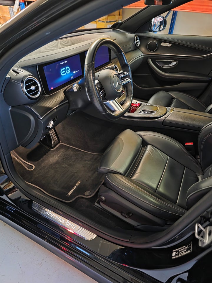 Mercedes E300 de 2,0 AMG Line aut. 4d