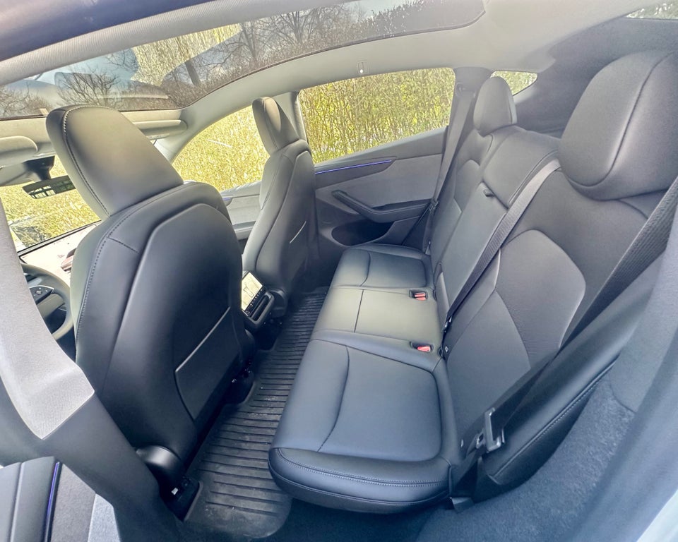 Tesla Model Y Premium Long Range RWD 5d