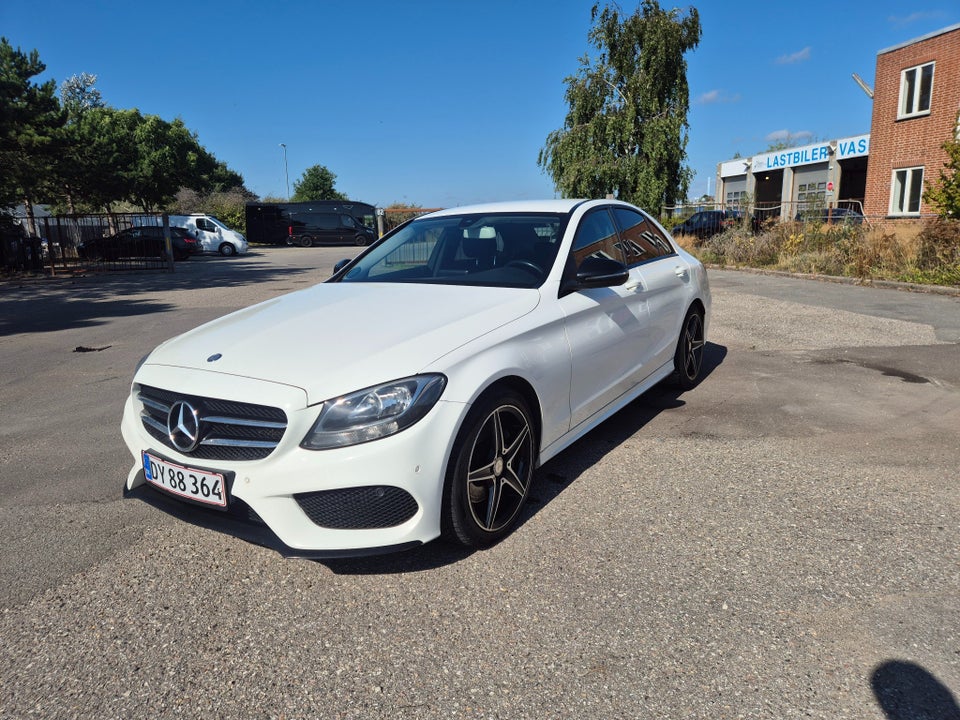 Mercedes C220 d 2,2 AMG Line aut. 4d