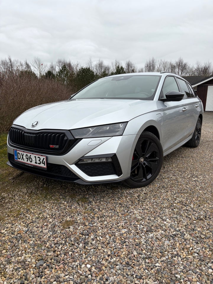 Skoda Octavia 1,4 TSi iV RS Combi DSG 5d
