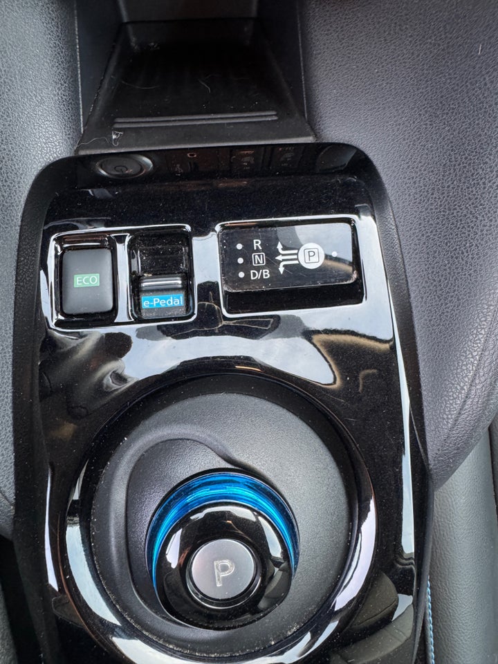 Nissan Leaf 40 Tekna 5d
