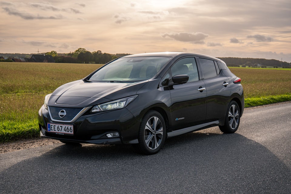 Nissan Leaf 40 N-Connecta 5d