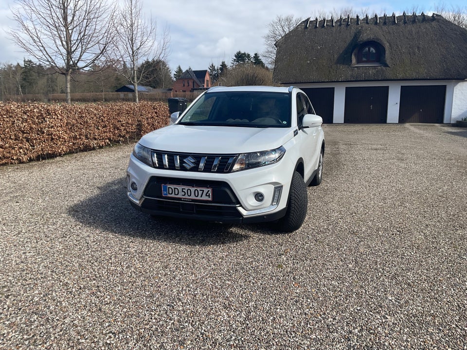 Suzuki Vitara 1,0 Boosterjet Adventure AllGrip 5d