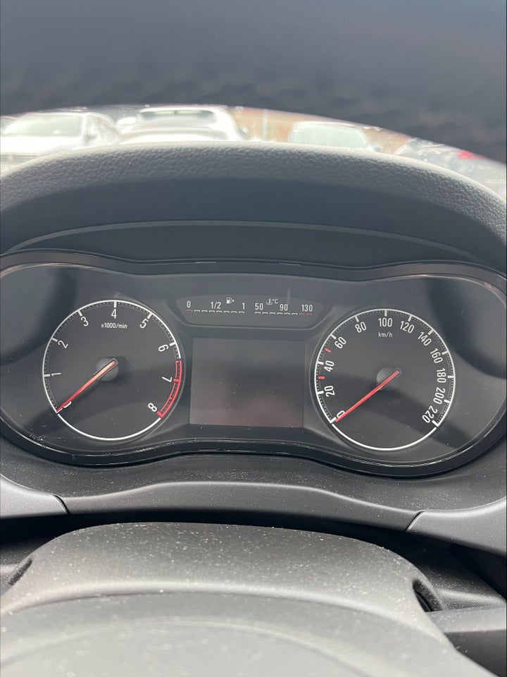 Opel Corsa 1,4 Essentia 5d