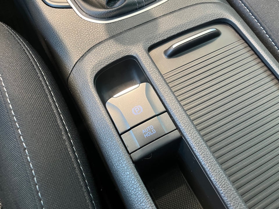 Hyundai i30 1,0 T-GDi Essential stc. 5d