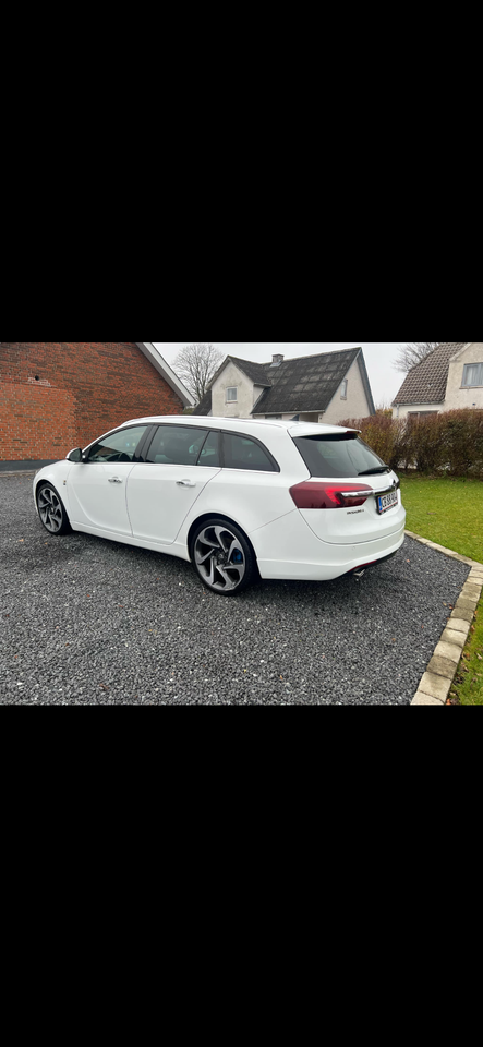 Opel Insignia 2,0 CDTi 195 Cosmo eco 5d