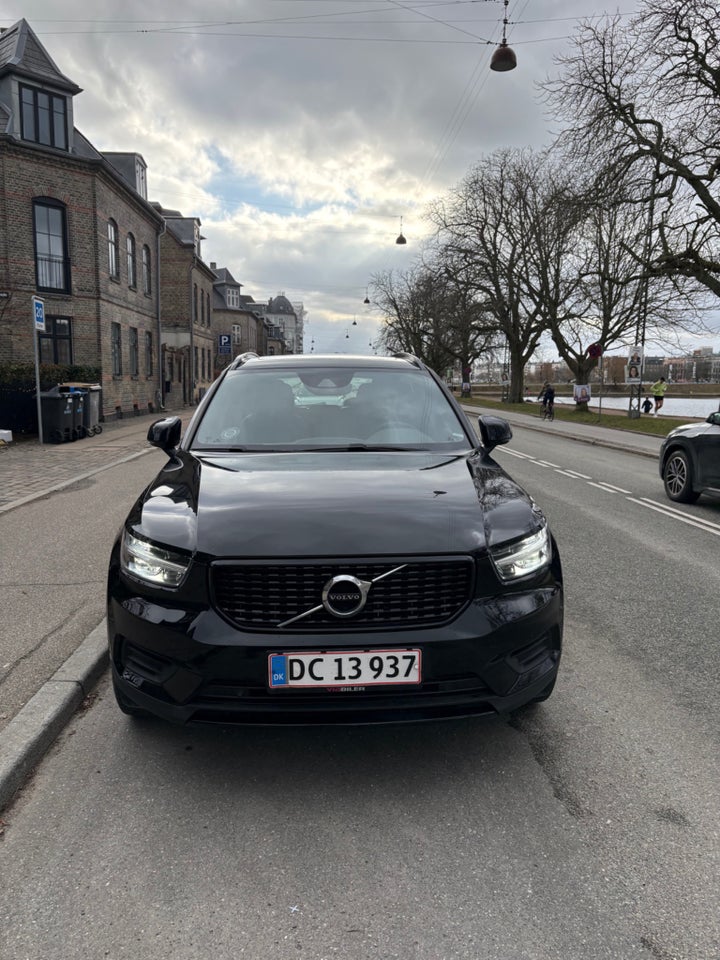 Volvo XC40 1,5 T4 ReCharge R-Design aut. 5d