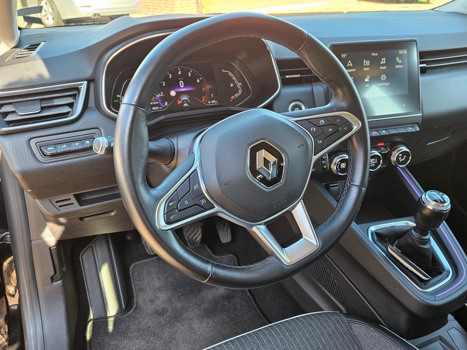 Renault Clio V 1,0 TCe 100 Intens 5d