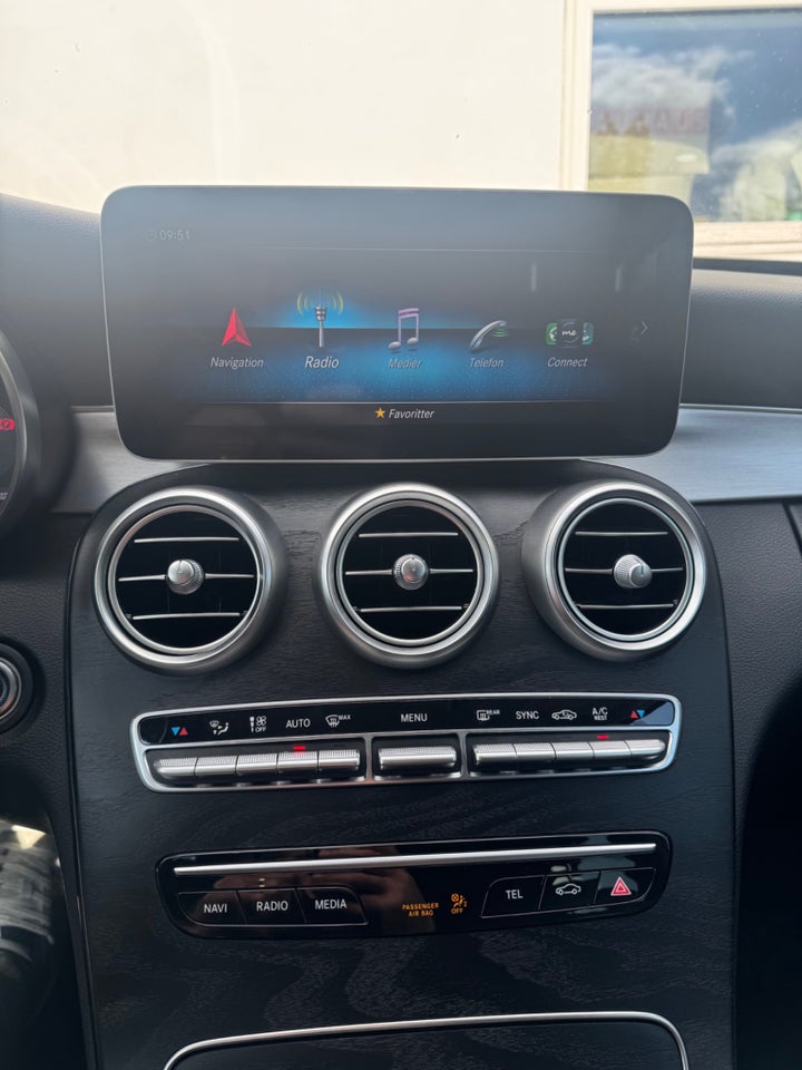 Mercedes C220 d 2,0 Avantgarde stc. aut. 5d