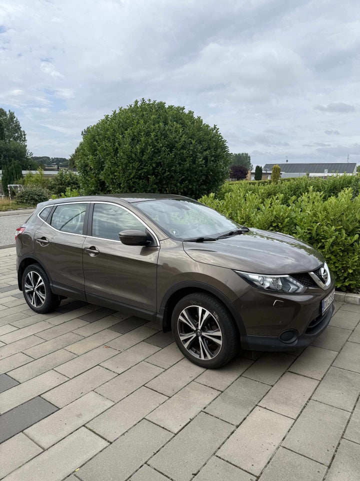 Nissan Qashqai 1,2 Dig-T 115 Acenta Connect 5d