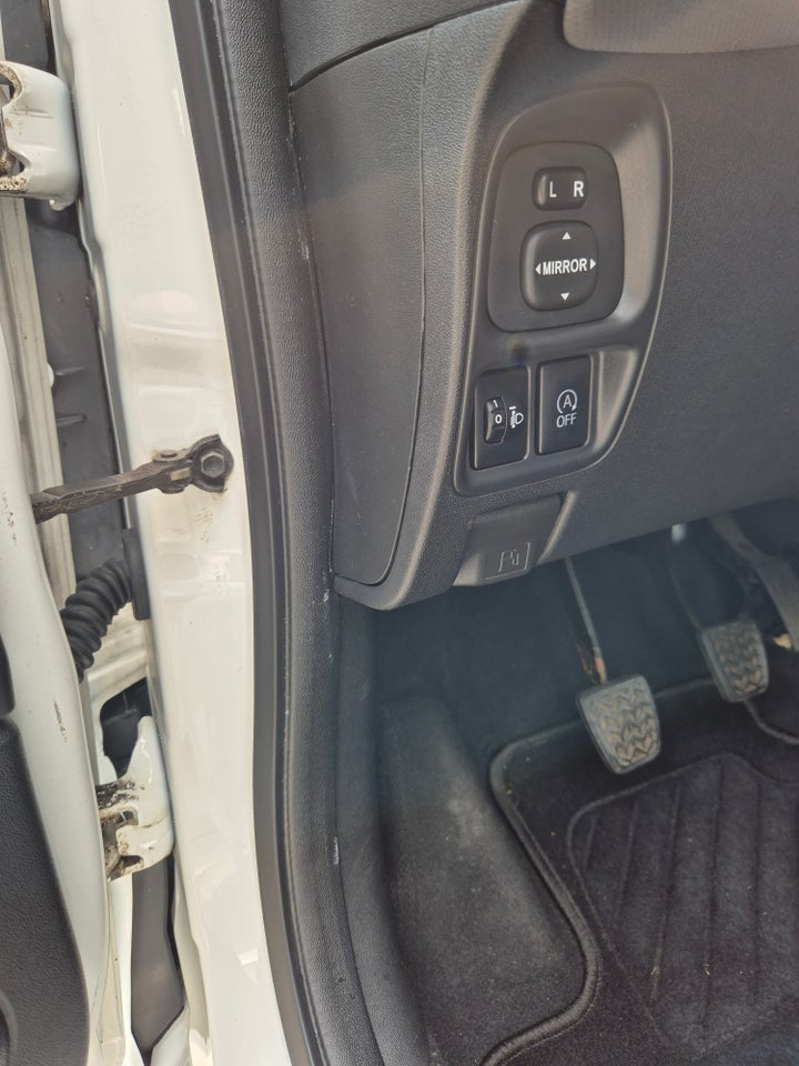 Peugeot 108 1,0 e-VTi 72 Allure+ 5d