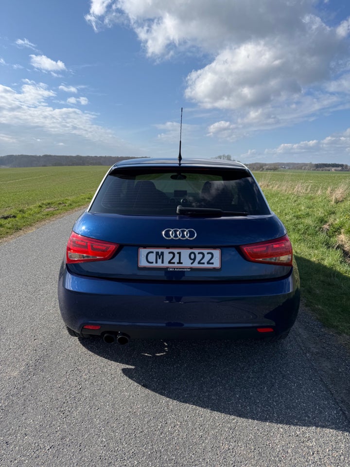 Audi A1 1,4 TFSi 122 Attraction 3d