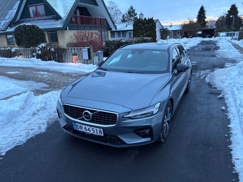 Volvo V60 2,0 T4 190 R-Design aut. 5d