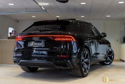 Audi Q8 50 TDi S-line quattro Tiptr. 5d