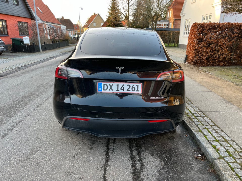 Tesla Model Y Performance AWD 5d