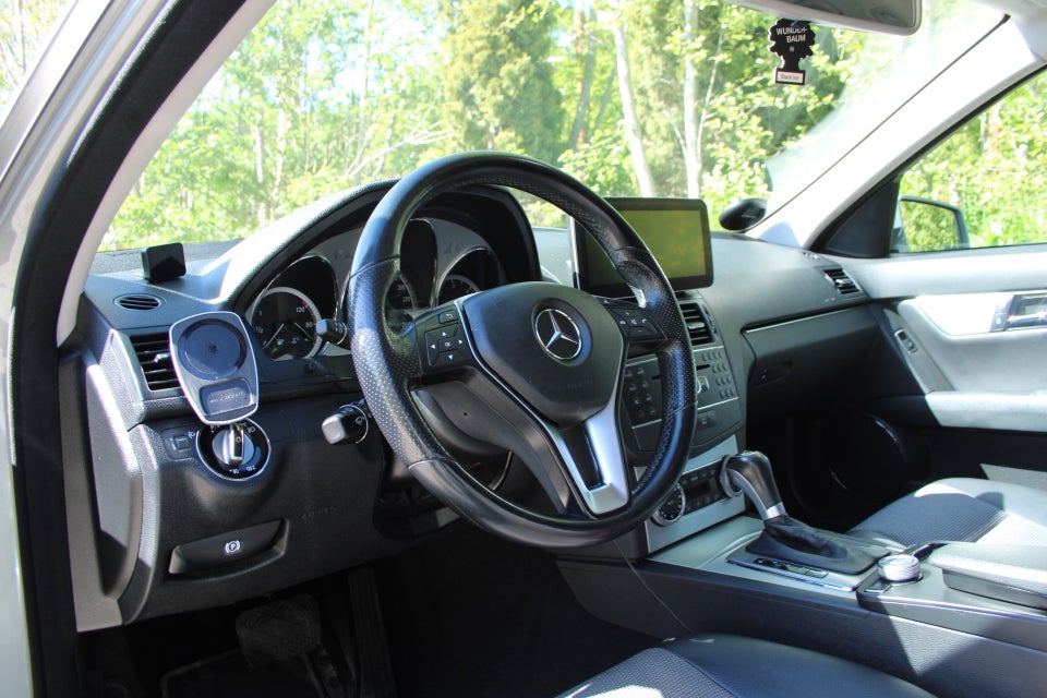 Mercedes C200 2,2 CDi Avantgarde stc. aut. BE 5d